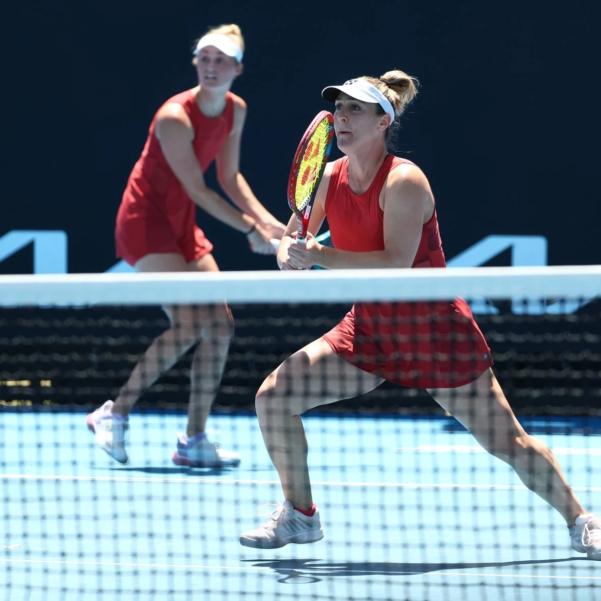 Canada's Dabrowski, partner Routliffe advance to 3rd round in U.S. Open women's doubles