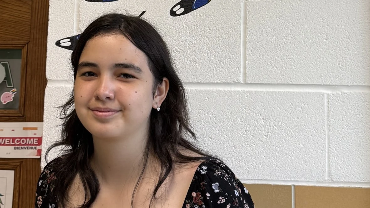 Elmira student paints mural in high school's hallway to honour Indigenous culture, late father