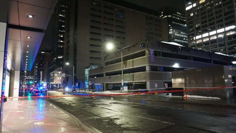 Downtown Ottawa parkade 'at risk of imminent collapse,' authorities say