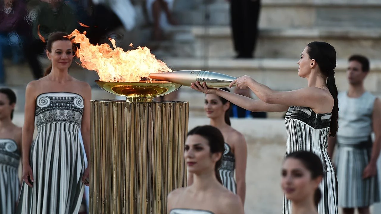 Ogień olimpijski coraz bliżej mety. Ostatnia prosta przed Francją