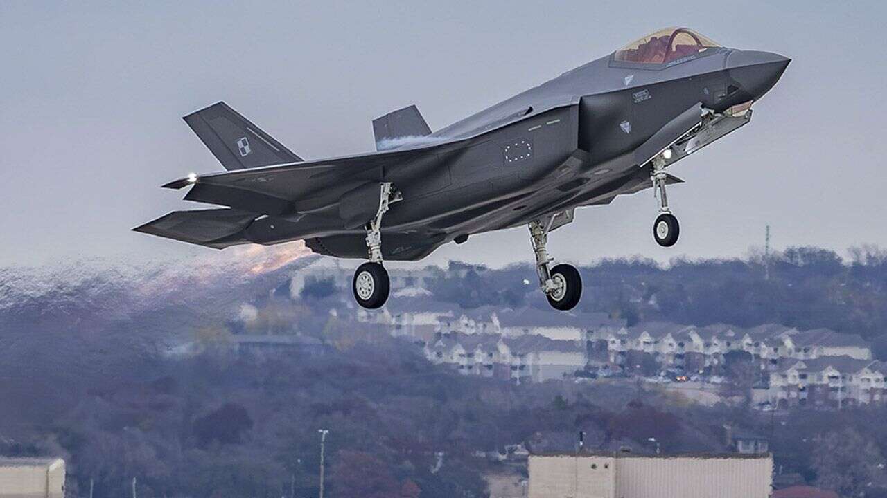 Decyzją Sejmu samoloty F-35 bez biało-czerwonej szachownicy