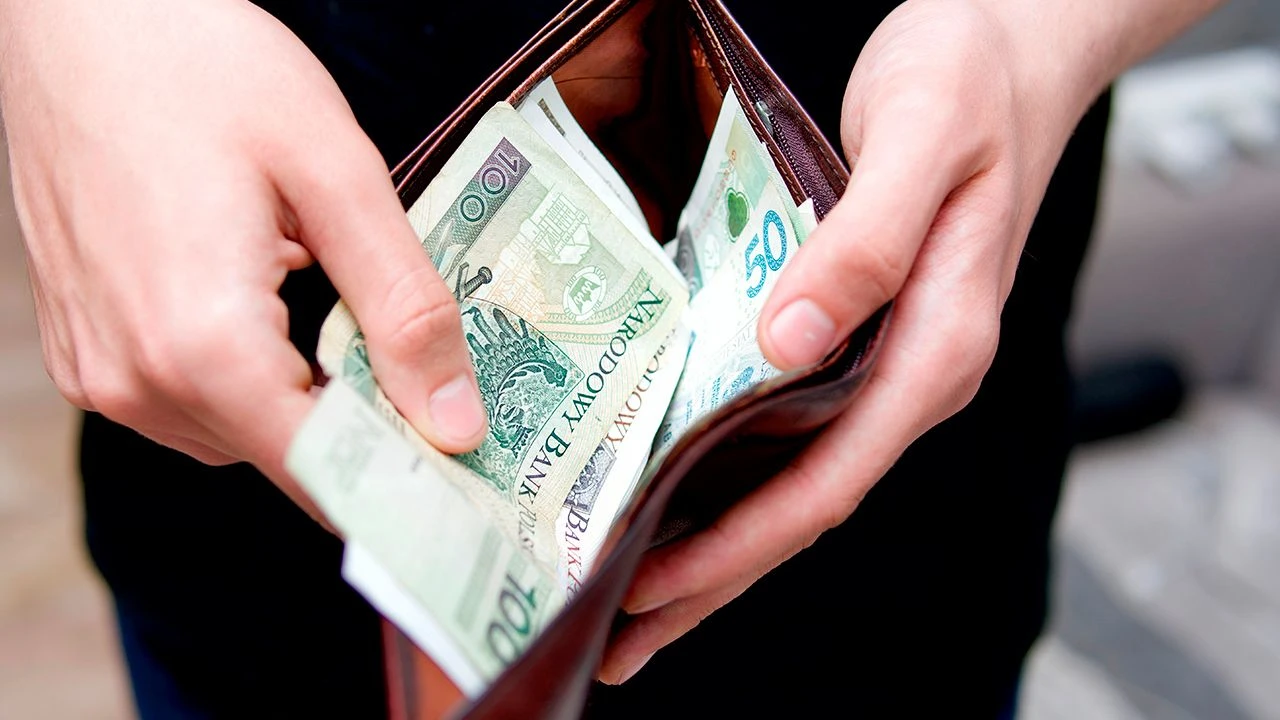 Najniższa pensja wzrośnie. Znamy szczegóły projektu