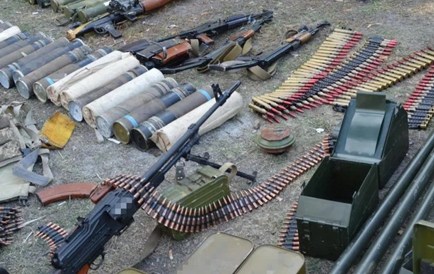 СБУ в районі ООС вилучила сто тисяч боєприпасів