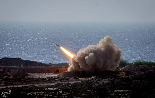 Іран змусив США оголосити тривогу на двох військових базах
