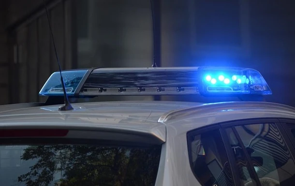 Викрадачі авто зіткнулися під час переслідування поліцією