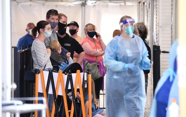 У світі рекордна кількість випадків COVID-19 за добу
