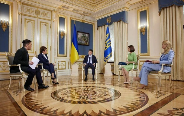 Зеленський про українську вакцину: Вона унікальна