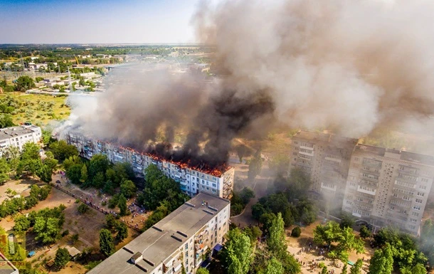 Жильців будинку в Новій Каховці, що горів, відселять