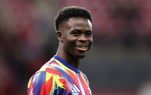 Арсенал має намір утримати свого лідера, запропонувавши йому новий контракт