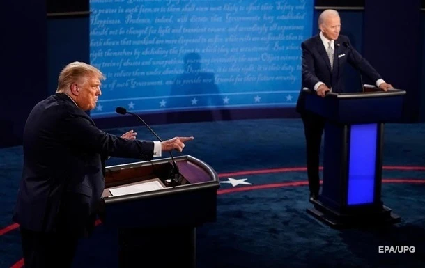 Трамп звернув увагу ЗМІ на Байдена, який кашляє