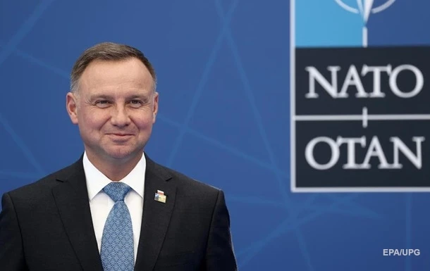 Польща почала виведення своїх військ з Афганістану - Дуда