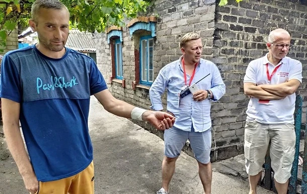 На Донбасі мирний житель постраждав від обстрілу - соцмережі