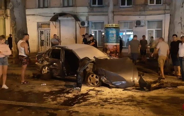 В Одесі вночі сталася велика ДТП