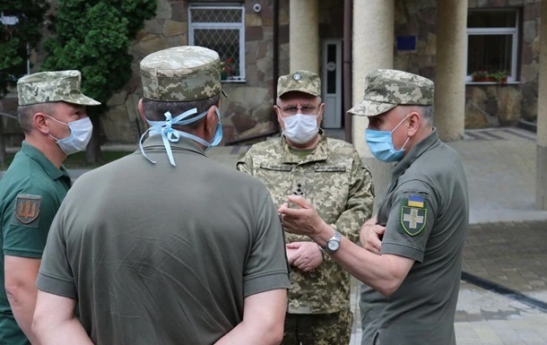 У ЗСУ 638 осіб хворіють на коронавірус