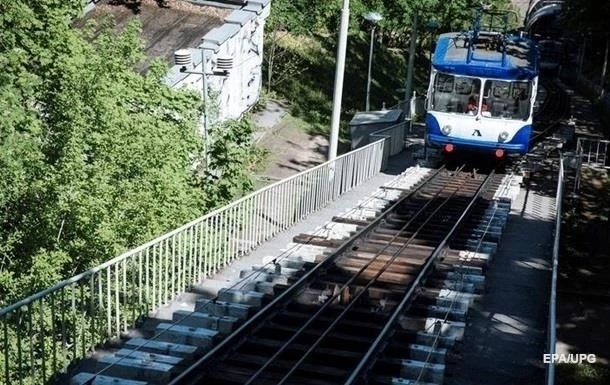 У Києві на ремонт закрили фунікулер