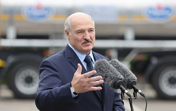 Лукашенко звинуватив Україну у втручанні в справи Білорусі