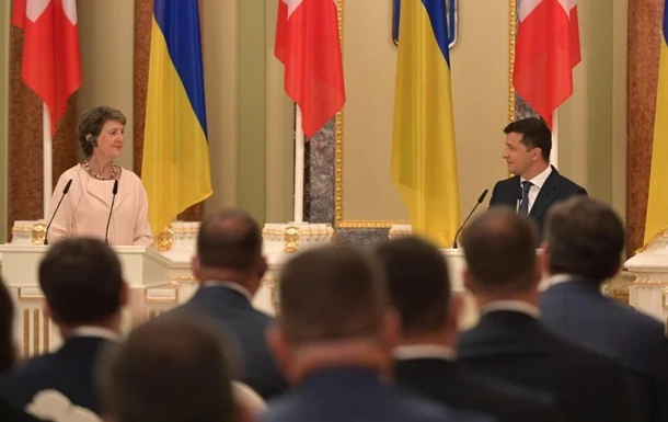 Зеленський і президент Швейцарії поїхали на Донбас