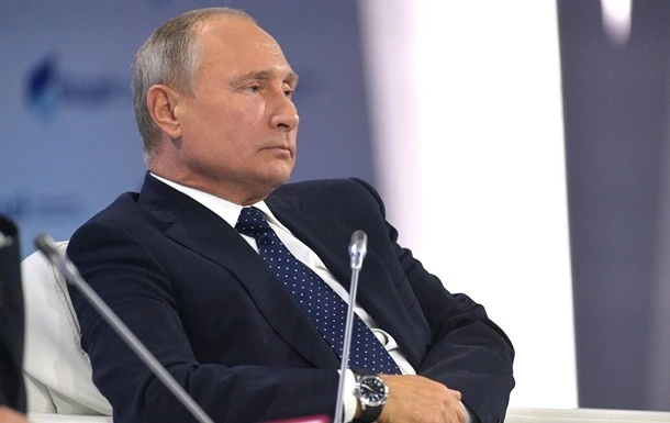 Путін тричі за день говорив з ЄС про Білорусь