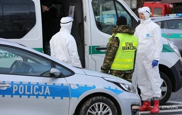 У Польщі рекордна добова смертність від коронавірусу