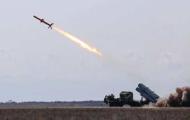 У Міноборони названі терміни закупівлі ракети Нептун