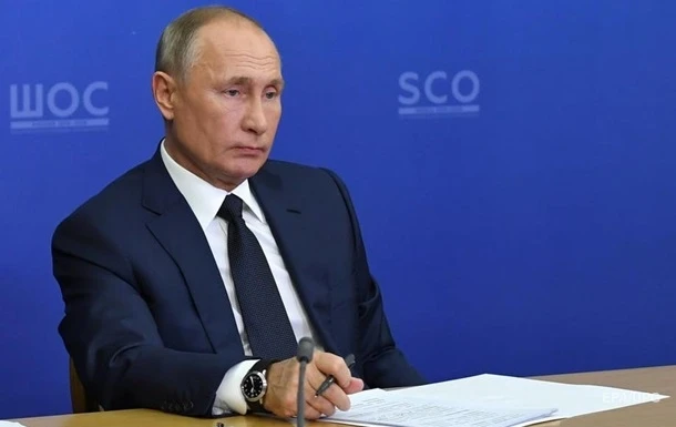 Путін: Система контролю озброєнь деградує