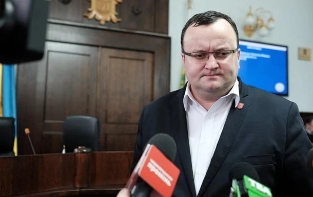 Верховний суд відсторонив мера Чернівців