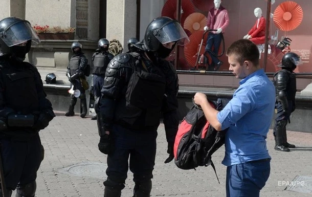 На протестах у Мінську почалися затримання