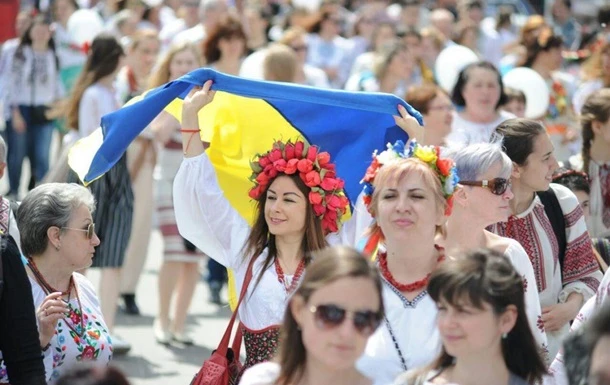 Майже дев'ять тисяч українців з початку року змінили ім'я
