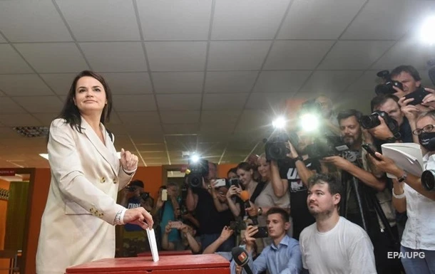 У штабі Тихановської заявили про тотальну фальсифікацію