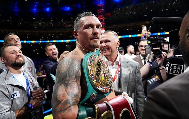 У WBO відреагували на рішення Усика відмовитися від титулу