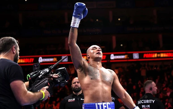 Ф’юрі пророкує Усику готуватися до серйозного суперника в особі Вордлі