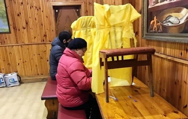 Українці голосують з порушеннями