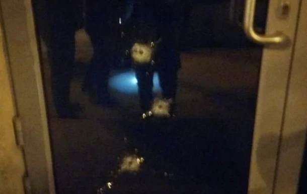 СБУ висловила підозри щодо обстрілу консульства Азербайджану в Харкові