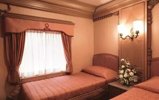 В Індії хочуть запустити VIP-поїзд для багатих туристів