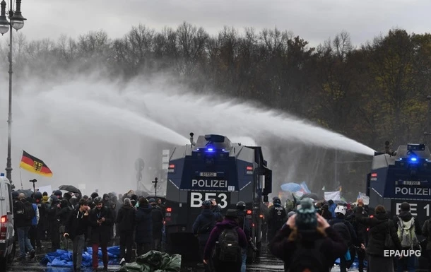 У Німеччині ухвалили поправки, що викликали протести в Берліні