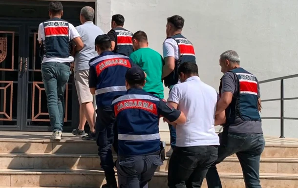 У Туреччині затримали понад 150 осіб за підозрою у зв'язках з ІДІЛ