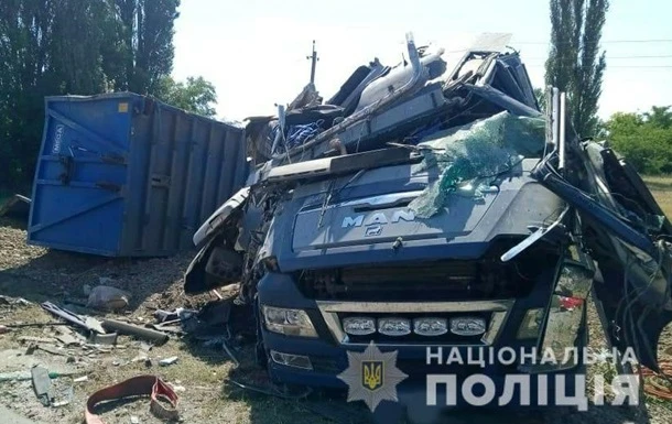 В Одеській області фура влетіла в Газель, є жертви