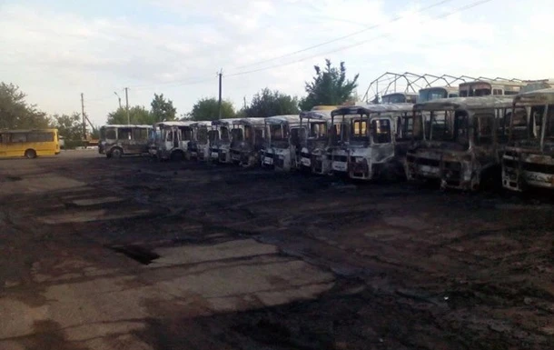 У Черкаській області спалили десяток автобусів