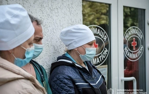 В Україні за добу майже 6000 випадків коронавірусу
