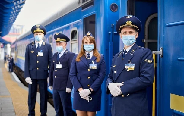 Укрзалізниця закриває продаж квитків у чотирьох містах