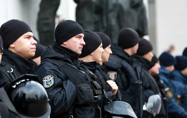 Карантин на вихідних: поліція посилить рейди