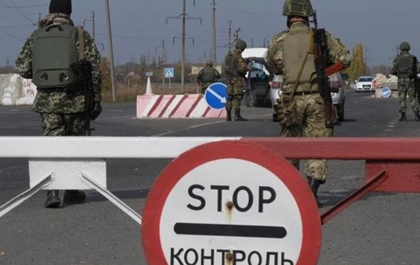 Сепаратисти завершили будівництво КПВВ біля Щастя й Золотого