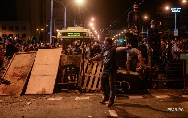 Протест без лідера. Що відбувається в Білорусі