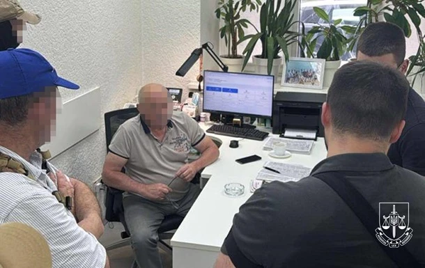 За гроші оформлювали 