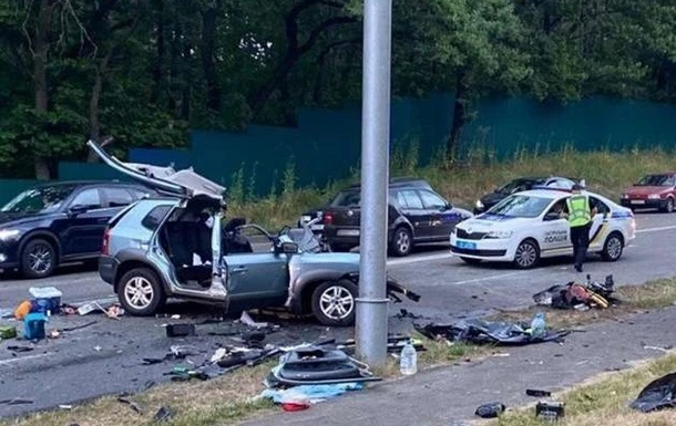 П'яна ДТП під Києвом: суд заарештував винуватця