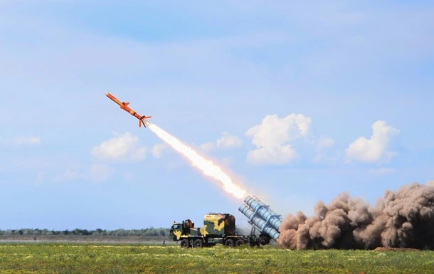 ЗСУ взяли на озброєння ракетний комплекс Нептун