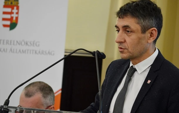 Україна заборонила в'їзд держсекретареві Угорщини