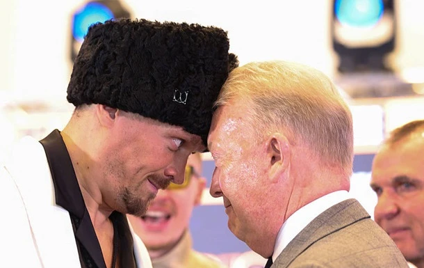 Френк Воррен сприймає травму Усика як причину для невиходу на ринг