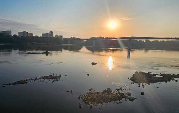 У Варшаві зафіксували рекордно низький рівень води у Віслі