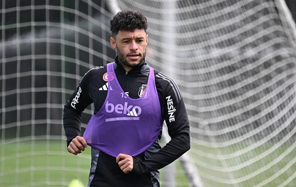 Колишній гравець Арсеналу повернувся до тренувань з командою